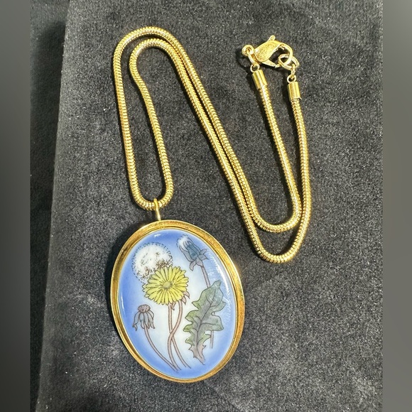 Vtg B&G Denmark Limited Edition 1/20 12KTGF Handpainted Floral Pendant Necklace - Picture 2 of 11